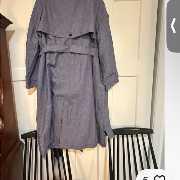 Banana Republic Women's Blue Trench coat  Size LP - Picture 2 of 4